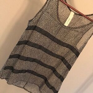 Robin-k Sheer Lace Trim Tank - Size Small